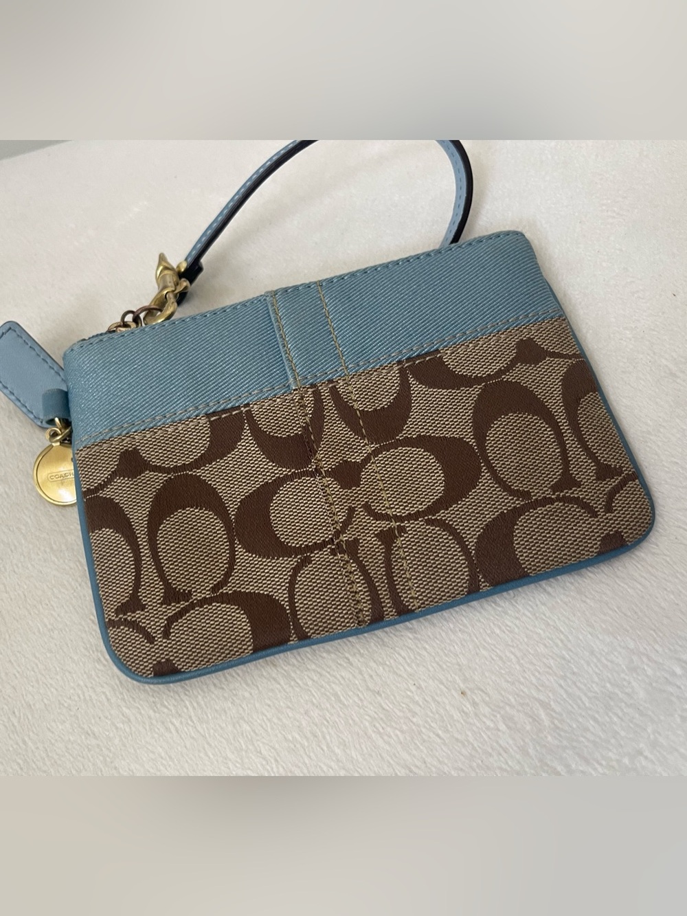 Coach Brown Signature Canvas Wristlet with Blue Trim - Picture 3 of 7